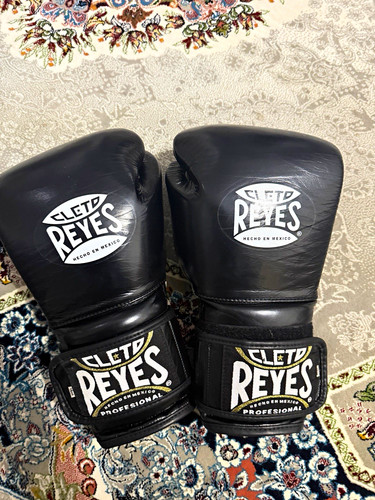 Cleto reyes professional - cleto,